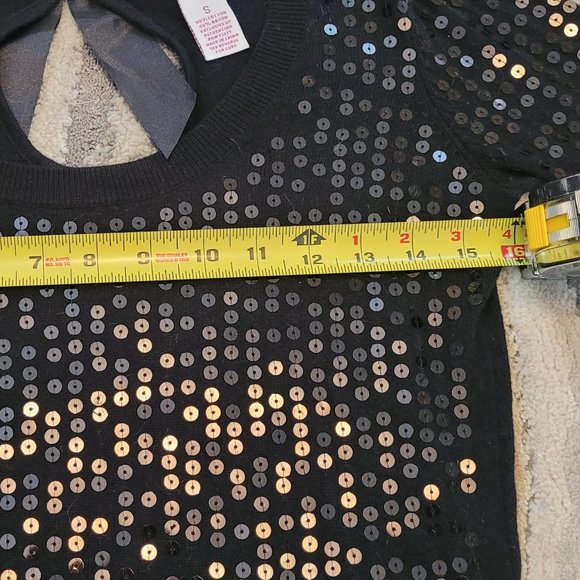 Candie's black bow back sequin sweater size small - Picture 2 of 8